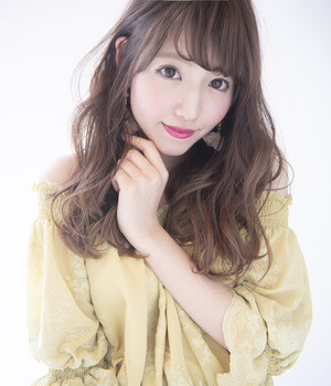 エストリア栄店　うる艶大きめカール　ｂｙ海老澤