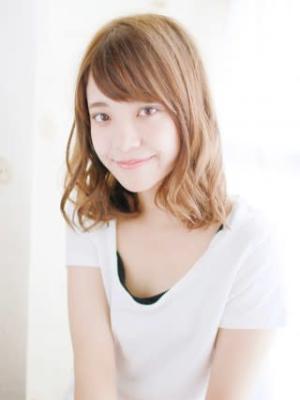 厚め前髪のゆるミックスカール