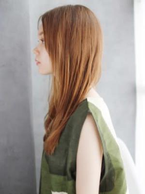 ナチュラル内巻きストレートスタイル