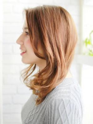 ワンカールのゆるふわパーマヘアー