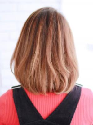 大人ナチュラルなヘアースタイル