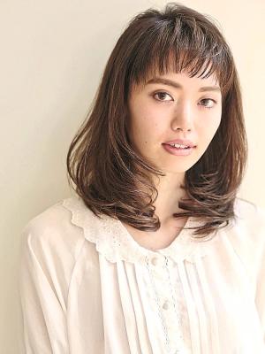 上品な大人ミディアム