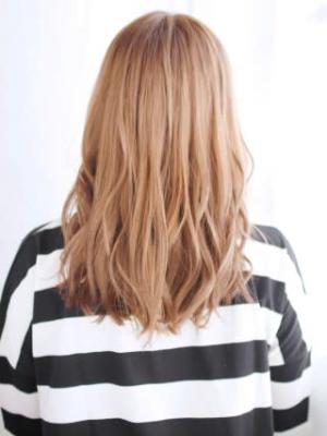 セミウエットの細かめミックスカール