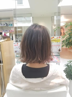 切りっぱなしボブ