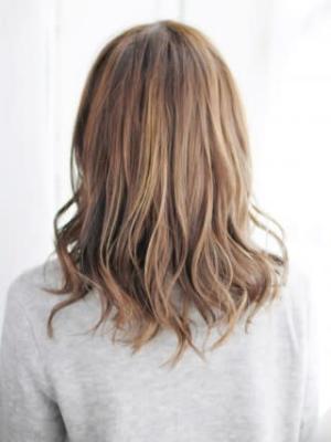 セミウエットのゆるミックスカール