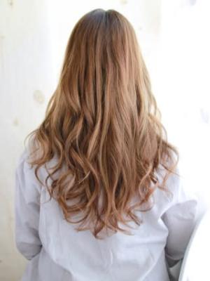 大人可愛いボリュームミックスカール