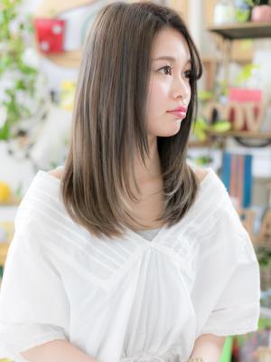 小顔見せ♪大人かわいいツヤストレートロング　斜めバング