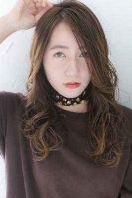 ロングヘアベージュカラーブラウン外国人風ダブルバング