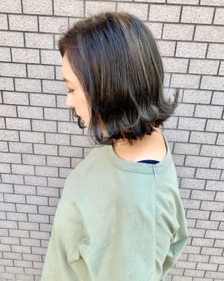 Lia&汐見悠佑 暗髪ハイライト