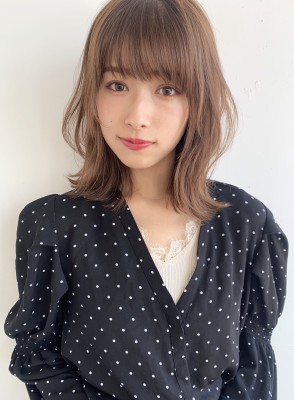 外ハネくびれミディM329