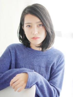 かきあげ前髪の大人カール