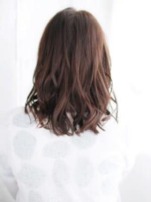 かきあげ前髪のゆるミックスカール