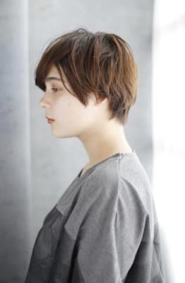 ふんわり大人外ハネショート