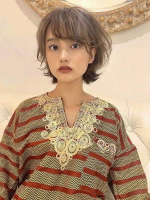 ふんわり可愛い！大人カジュアル耳掛けショートヘア 