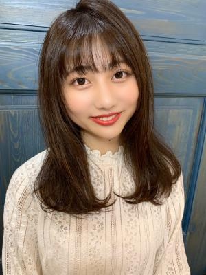 【重山】ナチュラル小顔ストレート