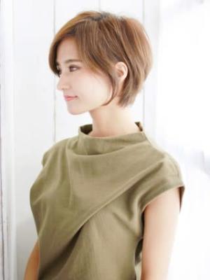 大人美シルエットショート