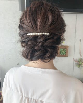 柔らかくねじりアップアレンジ