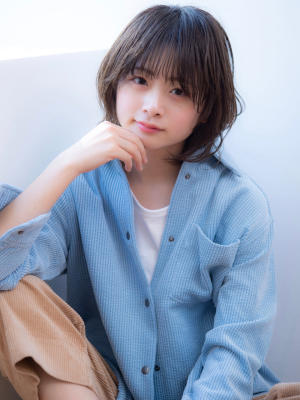 抜け感シースルーボブ