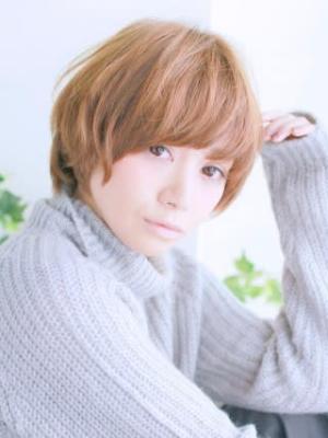 ナチュラルショートヘアー