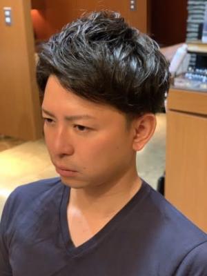 ビジネススタイル向け大人のメンズツーブロック