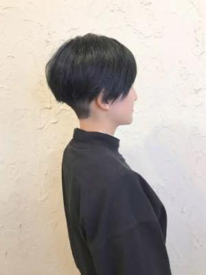 【flor 戸塚】*エッジショート+ダークネイビー*