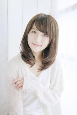 ゆるふわ内巻きレイヤースタイル