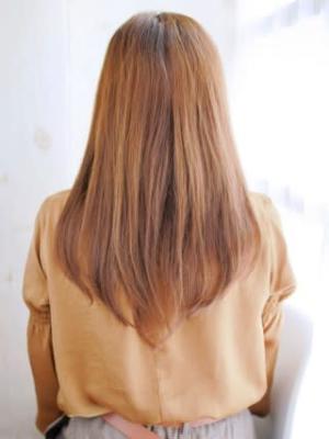 ロングのツヤ系スタイル