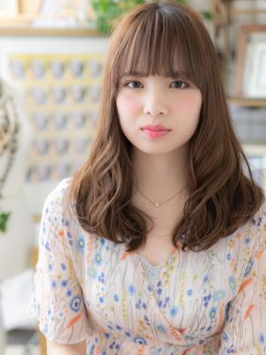くせ毛風ふんわり小顔セミディ　毛先パーマ