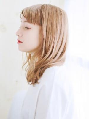 ショートバングのゆるミックスカール