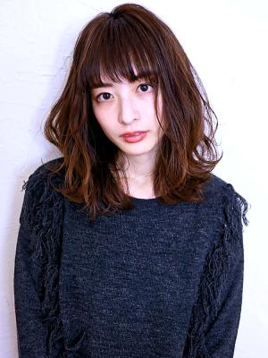 外ハネセミディ