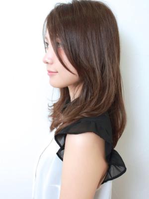 大人愛されセミロング