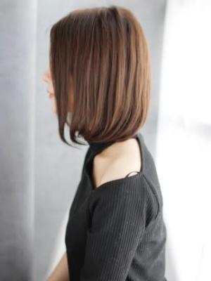 大人かきあげバングのワンカールスタイル