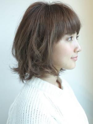外ハネカールが可愛いボブ