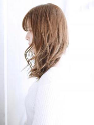 長め下ろしバングのミックスカール