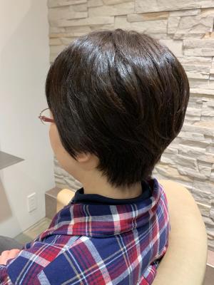 【朝忙しい大人女性へ♪】さっぱりとしたナチュラルショート