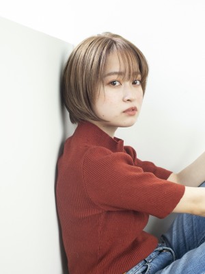 小顔ショートボブ