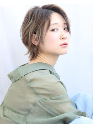 【lagoon 田辺佳菜】ショートネオウルフ×透明感ベージュ 【lagoon 田辺佳菜】ショートネオウルフ×透明感ベージュ
