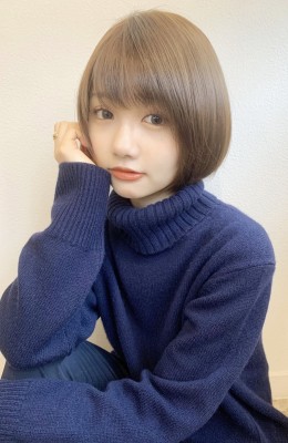 つや感ショートボブ