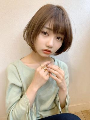 ふんわりひし形ショートボブ