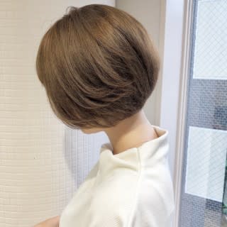 ナチュラルショートボブ