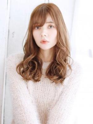 Aラインの大きなミックスカール