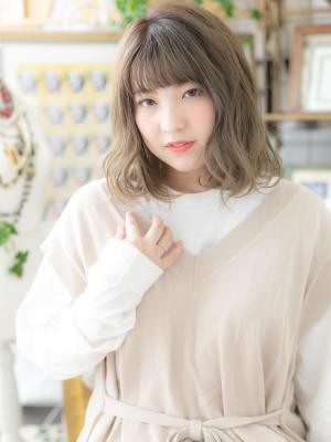外国人風カラー×ランダムウェーブ　グラデーションカラー