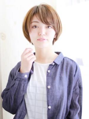 大人可愛いスッキリマッシュボブ