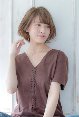 首元スッキリの大人ボブ【シトラスアッシュ】U-163