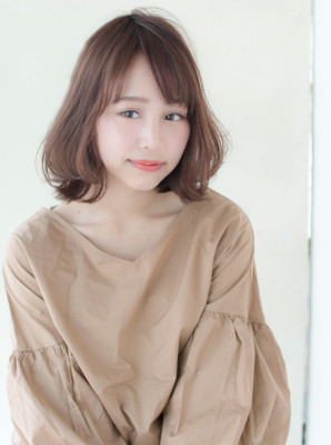 大人かわいいくびれミディ【アッシュグレージュ】U-30