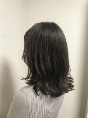 透明感 ツヤ カラー 透明感 ツヤ カラーのイメージ画像