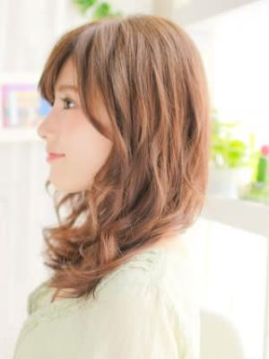 無造作パーマスタイル