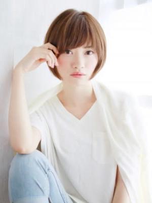 ハイトーンの美シルエットショート