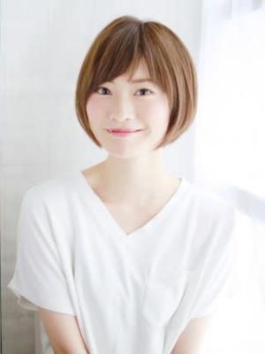 ハイトーンの美シルエットショート