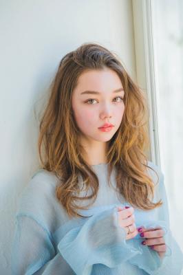 ロングレイヤースタイル